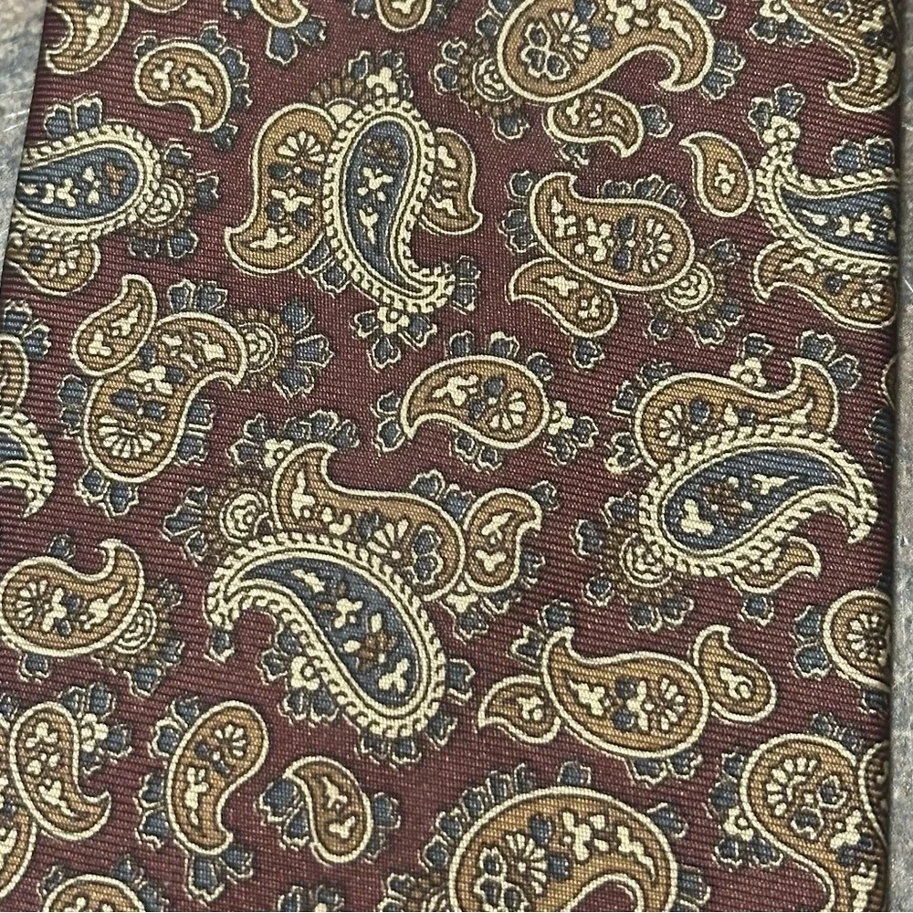 Robert Talbott Vintage Paisley Tie